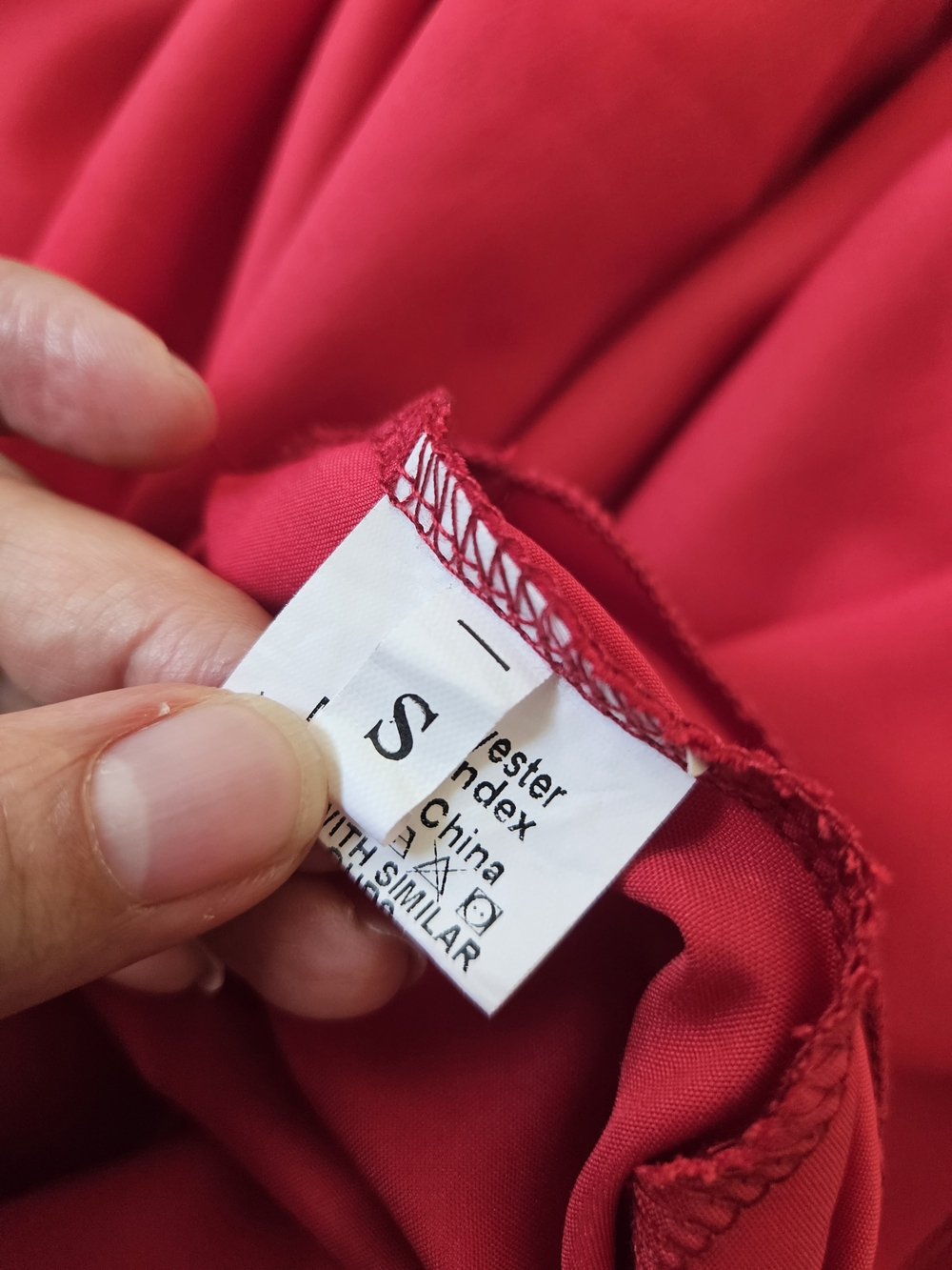 Flattering High-Low Ruffle Skirt in Red Size S - Picture 9 of 11